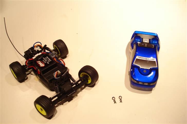 Bil Losi Micro-T (Knut) billede 4