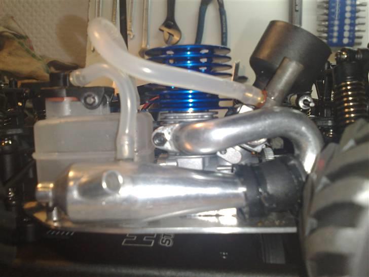 Truck Xray nt18mt - Så fås de vist ikke mindre... :) billede 8