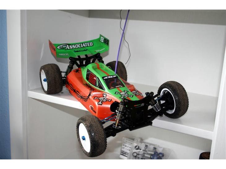 Buggy Team Associated B44 billede 1