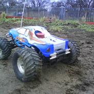 Off-Roader Thunder Tiger MTA4