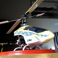Helikopter E-flite Blade 400 3D