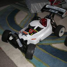Buggy team associated RC8 FT