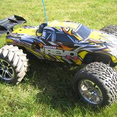 Truck Revo 3,3  M/ O.S .21TM