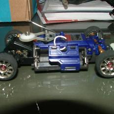 Bil kyosho mini-z solgt