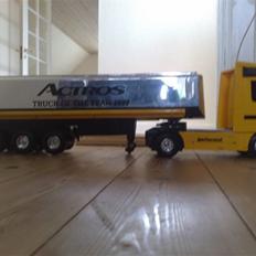 Lastbiler mercedes actros