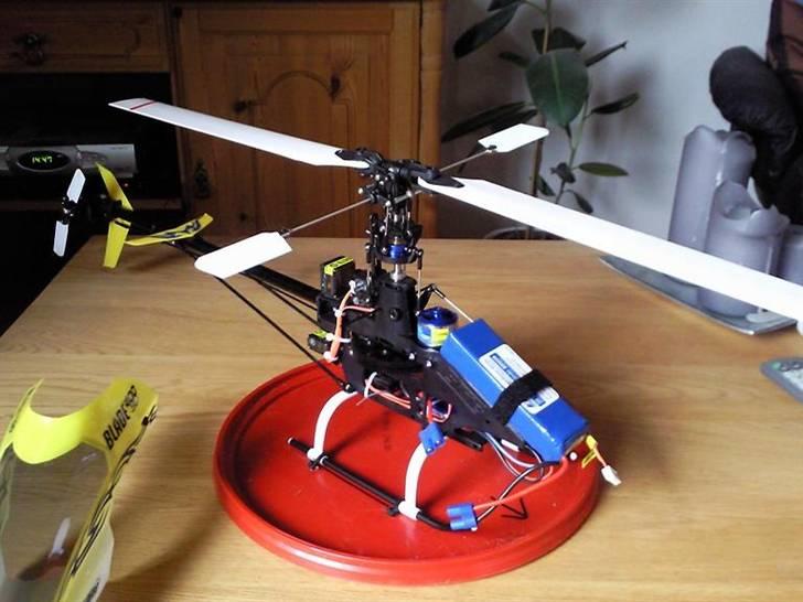 Helikopter E-flite Blade 400 3D billede 2