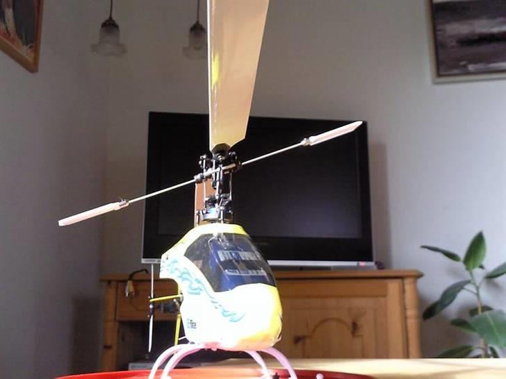 Helikopter E-flite Blade 400 3D billede 4