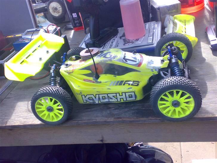Buggy Kyosho MP777 WC (Solgt) - SMRC løb billede 1