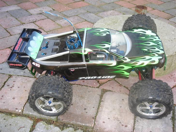 Off-Roader Traxxas Revo 3.3 billede 7