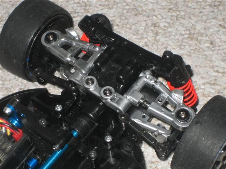 Bil Tamiya TT-01 SOLGT billede 4