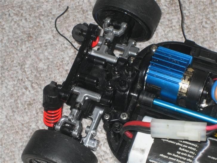 Bil Tamiya TT-01 SOLGT billede 5