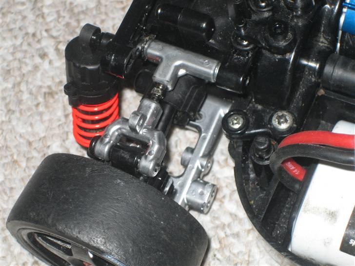 Bil Tamiya TT-01 SOLGT billede 6