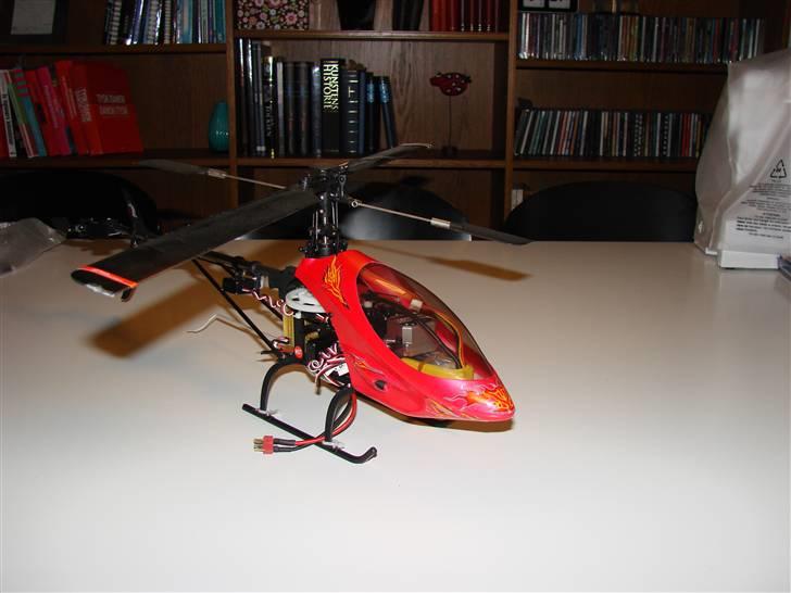 Helikopter ArtTech Falcon 3D billede 3