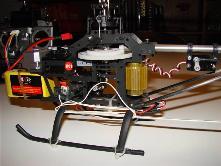 Helikopter ArtTech Falcon 3D billede 5