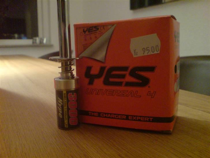 Off-Roader Savage x 4,6 Big Block - Gløderør og Universal oplader billede 15