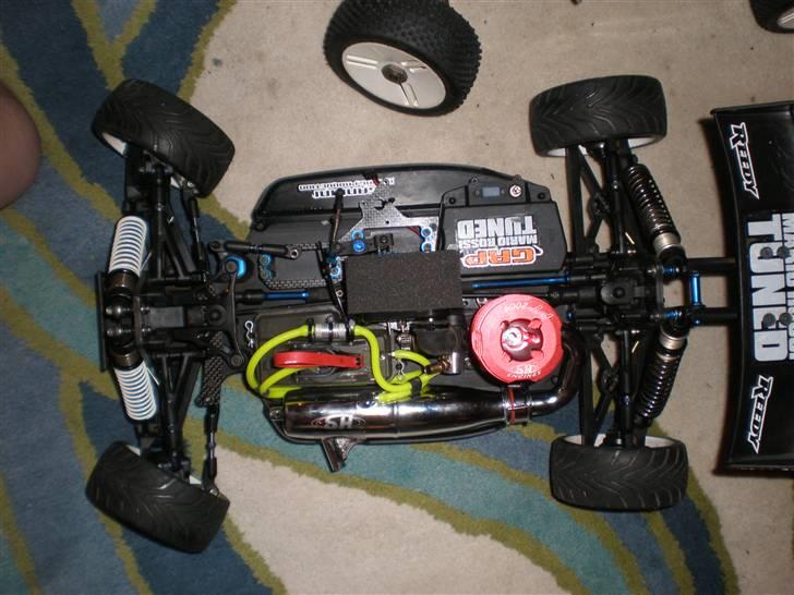 Buggy team associated RC8 FT billede 7
