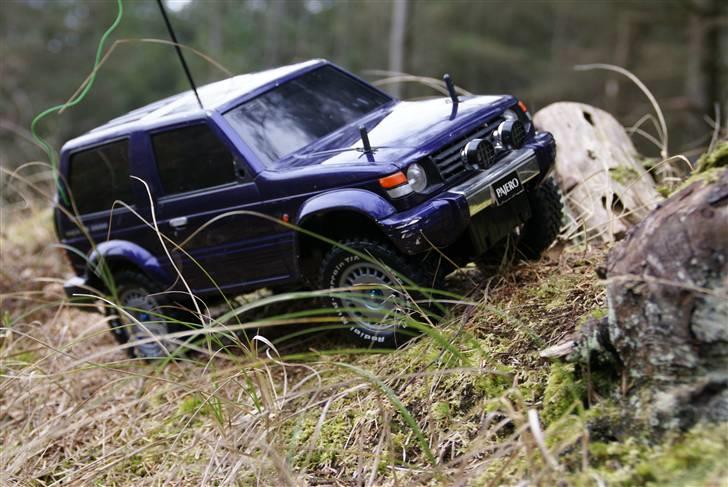 Bil Mitsubishi Pajero Tamiya billede 1