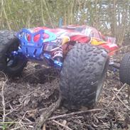 Off-Roader Traxxas Rustler VXL