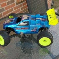 Off-Roader Hong nor x1crt