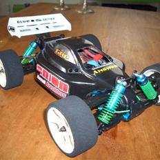 Off-Roader LRP Shark FT