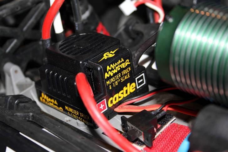 Truck E-Maxx Mamba Monster.! billede 4