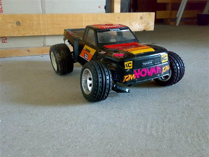 Bil Toyota Hilux T2M billede 2