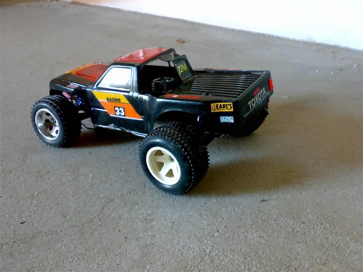 Bil Toyota Hilux T2M billede 3