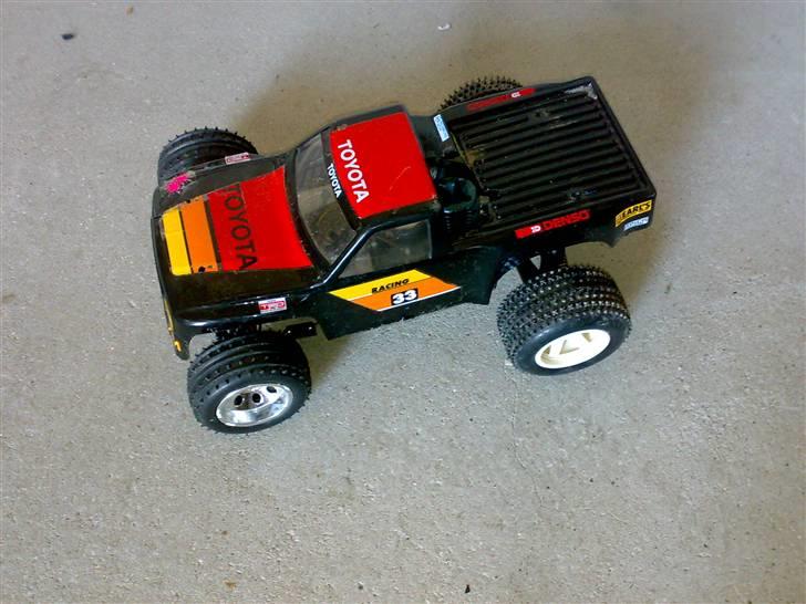 Bil Toyota Hilux T2M billede 4