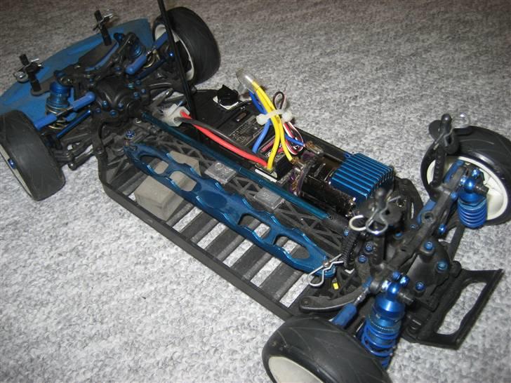 Bil Team Associated TC3 Solgt billede 7