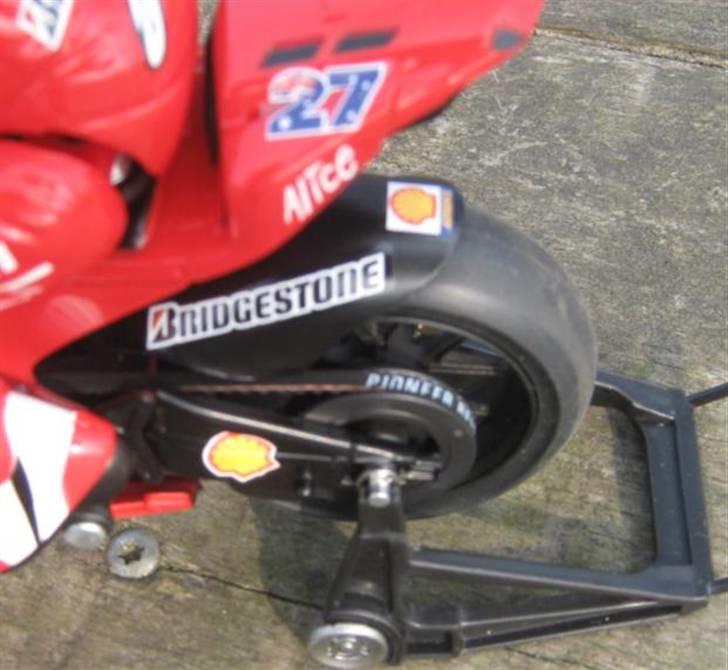 Motorcykel :Ducati Desmosedici billede 5