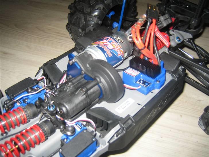 Off-Roader Traxxas Summit billede 10