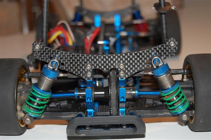 Bil Yokomo MR4TC BD billede 4