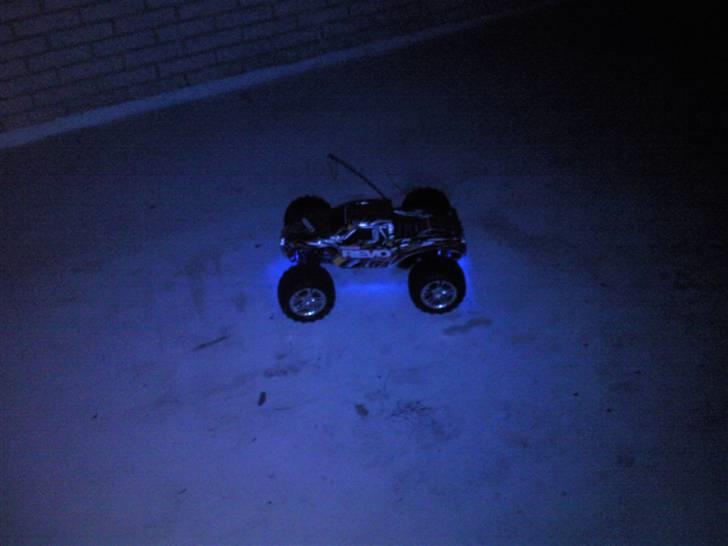 Off-Roader Traxxas Revo 3,3 billede 11