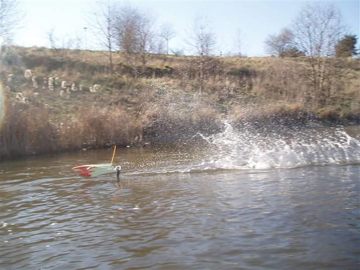 Båd power cat billede 18