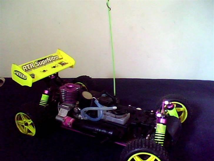 Buggy Atomic Warhead billede 4