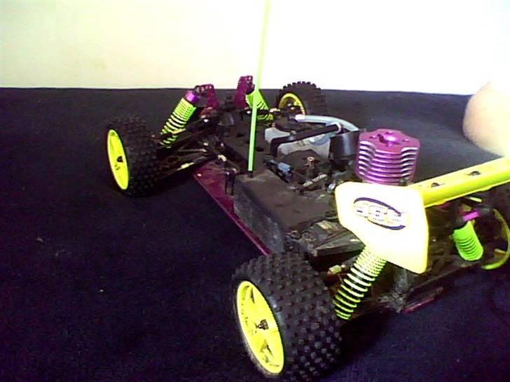 Buggy Atomic Warhead billede 7