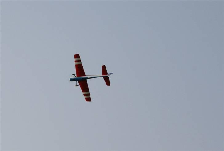 Fly               Sixshooter  billede 10