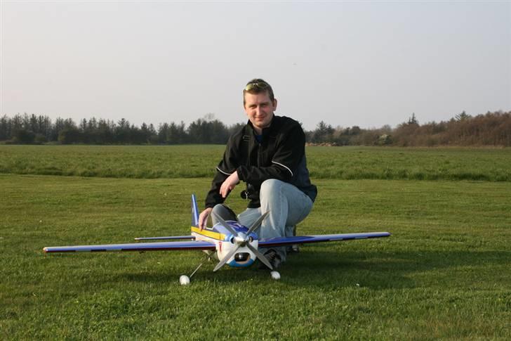 Fly               Sixshooter  billede 12