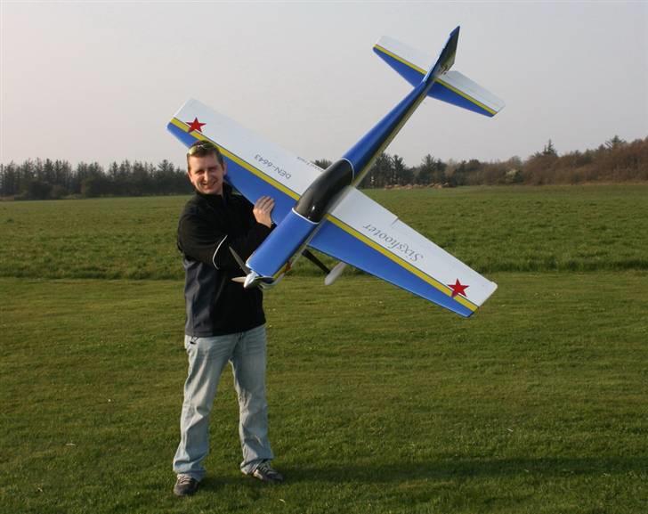 Fly               Sixshooter  billede 14