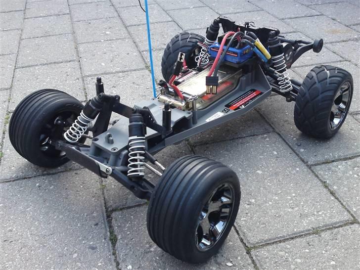 Off-Roader Rustler VXL solgt  billede 1