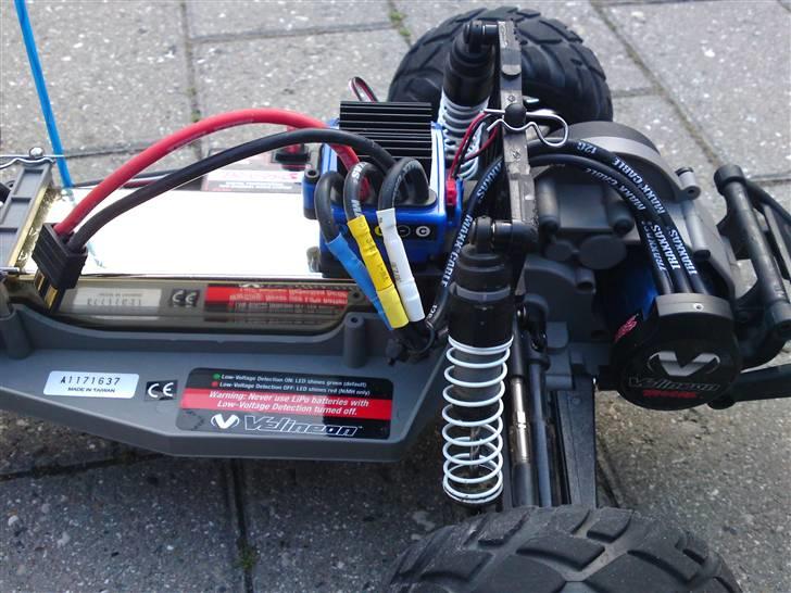 Off-Roader Rustler VXL solgt  billede 3