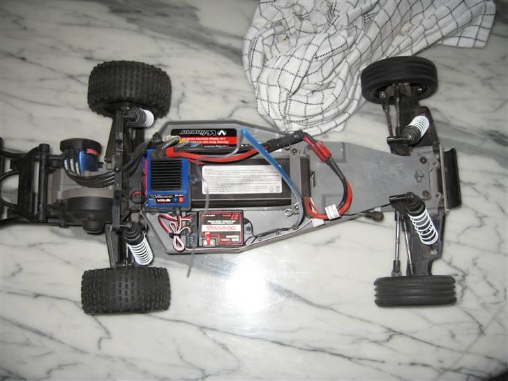 Buggy Traxxas Bandit VXL - Efter første run med extra udstyr på  billede 7