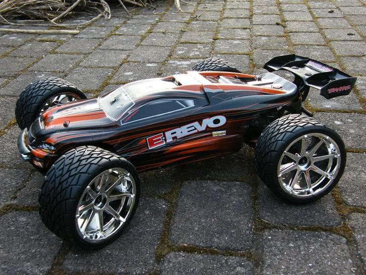 Off-Roader Traxxas E-Revo Brushless (tidligere bil, er Solgt) billede 9