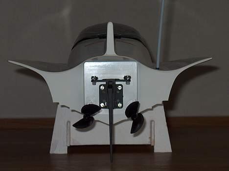 Båd b-24 Fra Grupner - bagenden billede 4