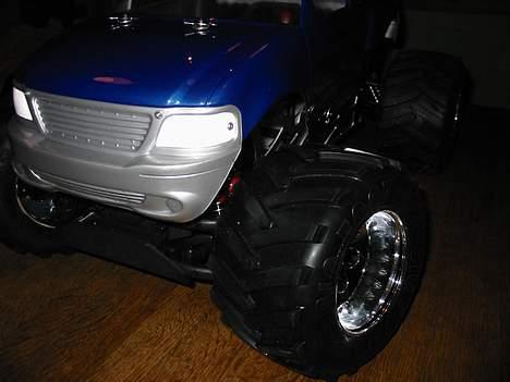 Truck Fg Monstertruck billede 6