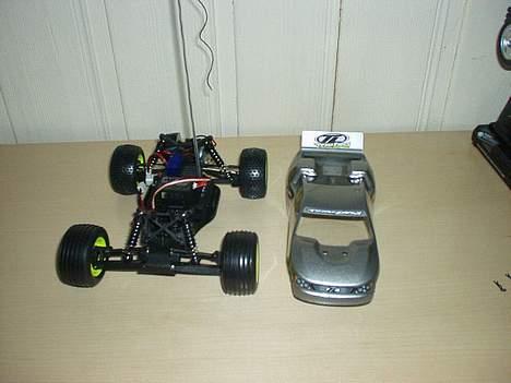 Truck Team Losi Mini-T billede 7
