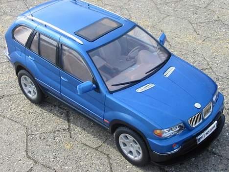Bil BMW X5 1:8 billede 2