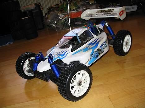 Buggy Kyosho Inferno MP-7.5 - Da den var ny billede 1