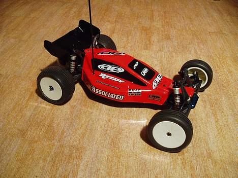 Buggy Associated RC10B4 Factory billede 1