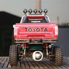 Off-Roader Tamiya Hilux HL
